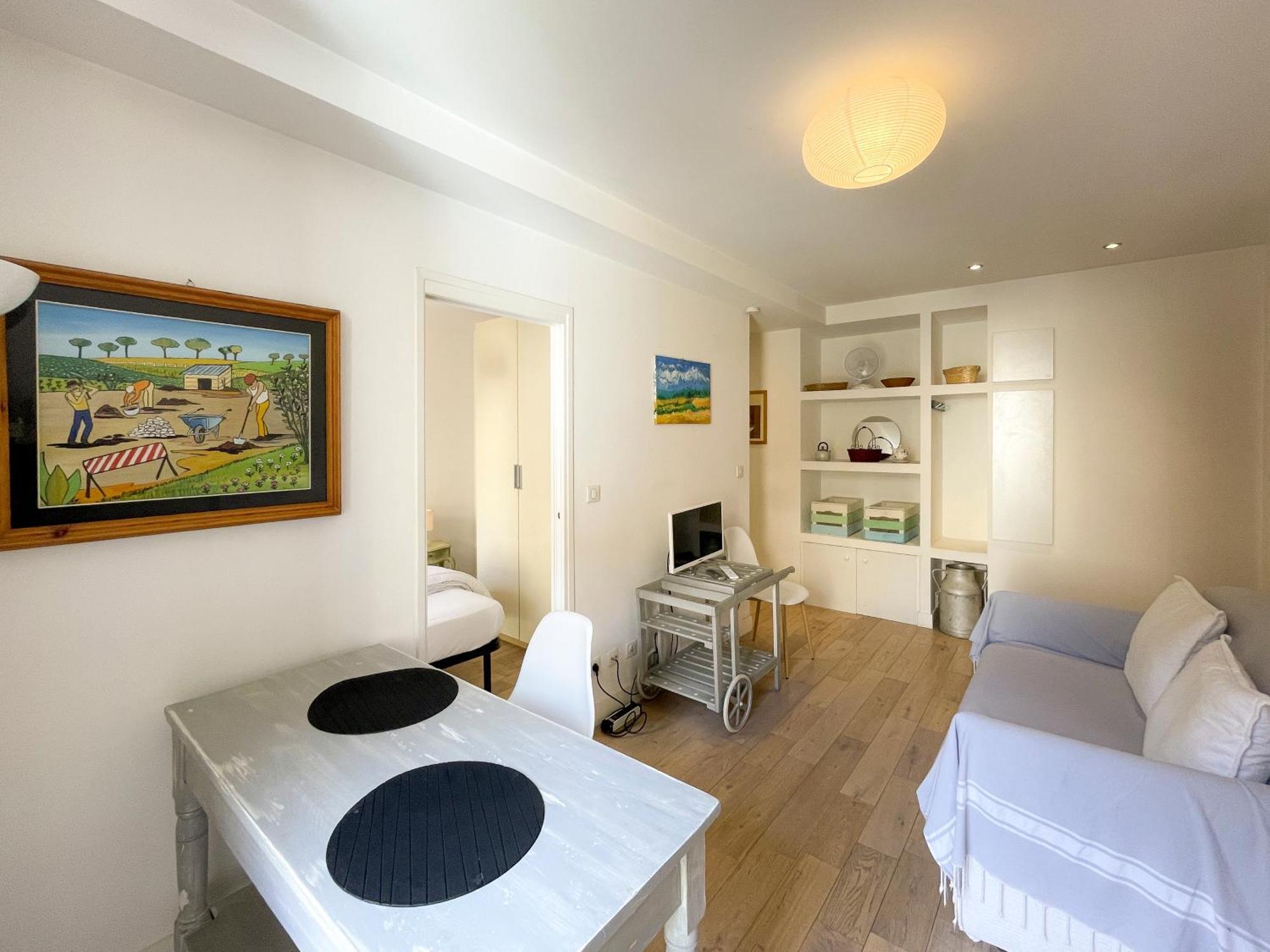 Cassini 2 Pers Hyper Center Wifi Appartement *